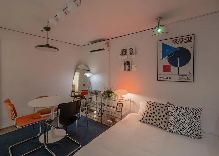 アパート Sillim National 5 Min Gangnam 20 Min Jamsil Seongsu Hongdae 2br Sleeps 4 ソウル特別市