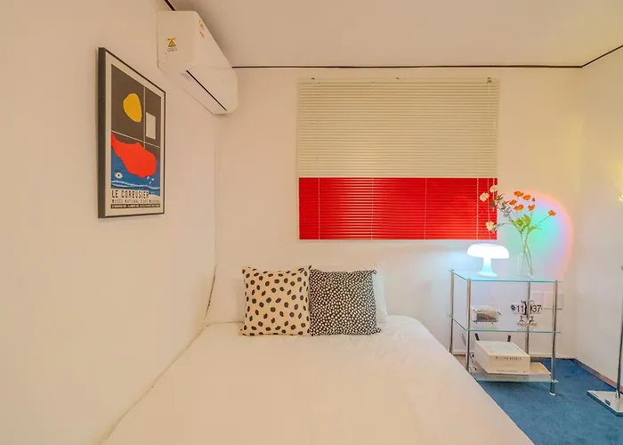Sillim National 5 Min Gangnam 20 Min Jamsil Seongsu Hongdae 2br Sleeps 4 * ソウル特別市