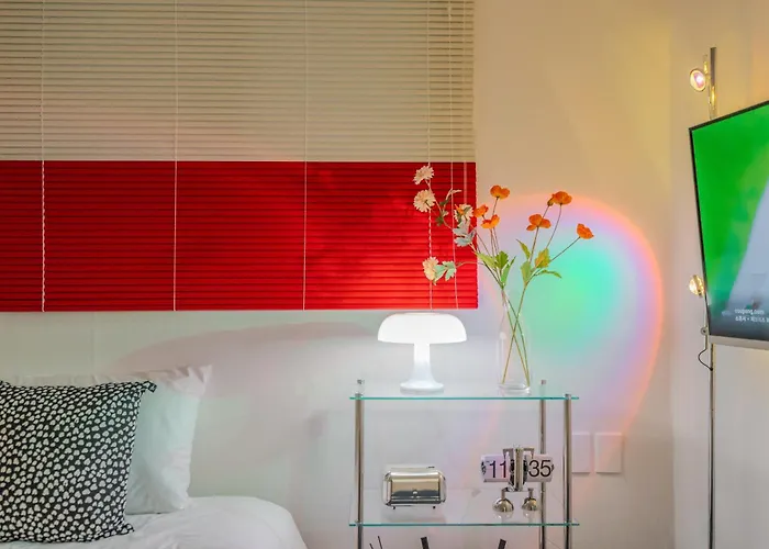 Sillim National 5 Min Gangnam 20 Min Jamsil Seongsu Hongdae 2br Sleeps 4 *